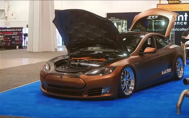 Man creates gas-powered Tesla Model S by fitting a Chevy V8